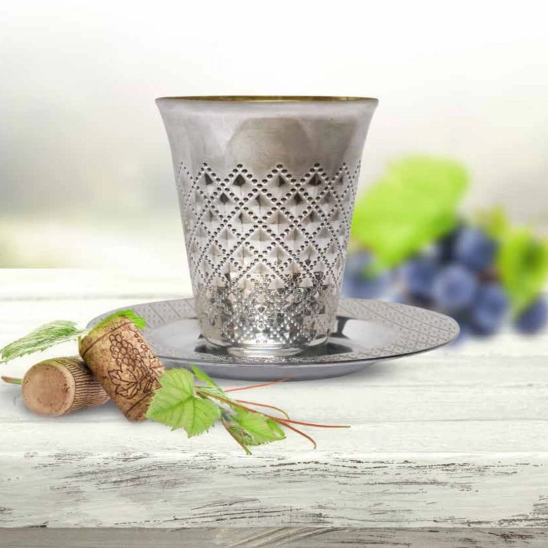 Decorline Elegant Cups Diamond Wine Kiddush Cup/ Kiddish Cup Silver 5 Oz 2 Decorline Elegant Cups Diamond Wine Kiddush Cup/ Kiddish Cup Silver 5 Oz