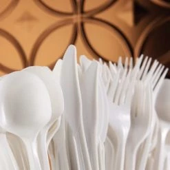 Nicole Collection Nicole Home Collection Plastic Cutlery, Knifes Medium Weight Disposable White