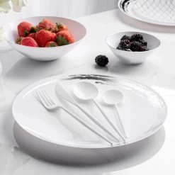 Decorline Whisk Collection Plastic Salad Plates White & Silver 7.5