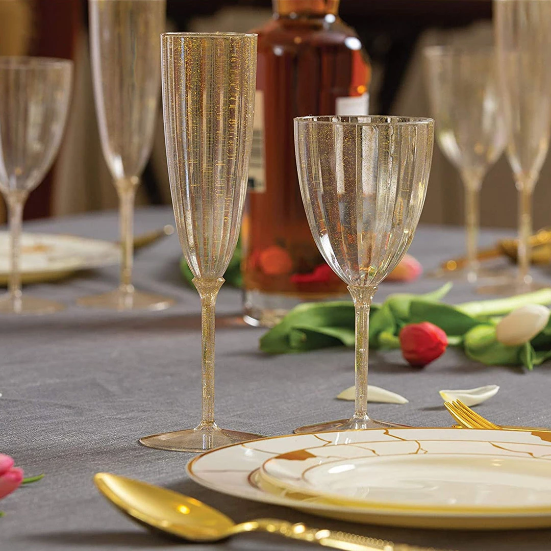 Decorline Gold Glitter Disposable Plastic Wine Glasses Goblet 7 Oz 4 Decorline Gold Glitter Disposable Plastic Wine Glasses Goblet 7 Oz