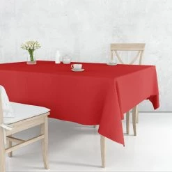 Nicole Fantini Collection Disposable Plastic Premium Tablecloth Heavyweight Rectangle Red 54