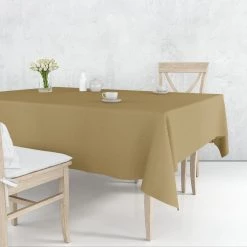 Nicole Fantini Collection Tablecloths & Placemats Disposable Plastic Premium Tablecloth Heavyweight Rectangle Gold 54" X 108"